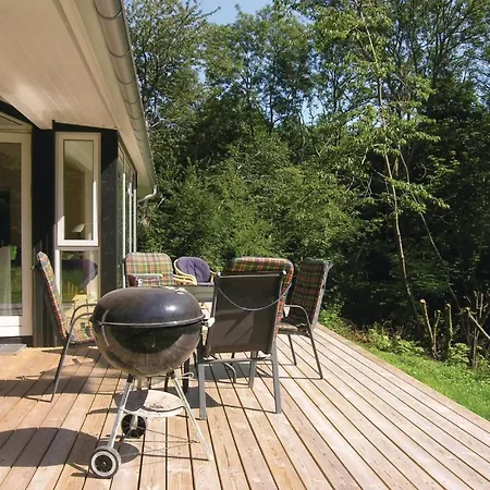 Stunning In Rnne With Kitchen Prázdninový dům *